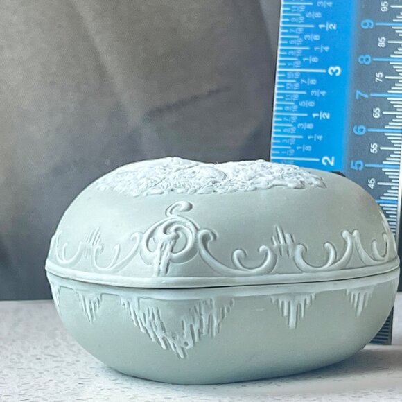 Antique Shafer & Vater Jasperware Heart Trinket Ring Box Courting Couple Grn W - Picture 13 of 13